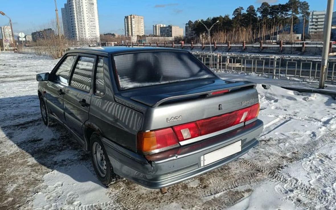 ваз 2115 сзади