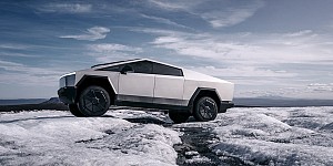 Сколько стоит Тесла в России: подборка американских моделей