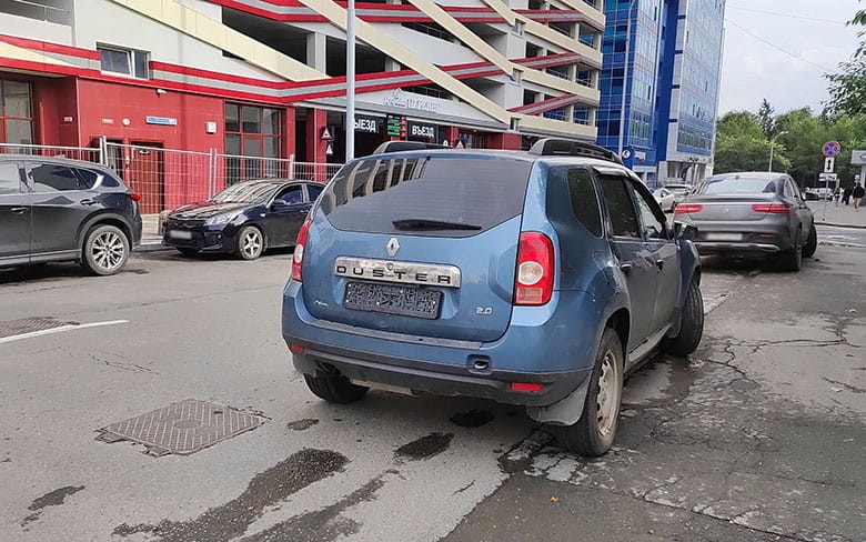 автомобиль без номеров