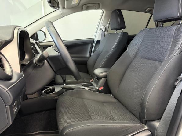Toyota RAV4 IV (XA40) Рестайлинг с пробегом 2019 года, цена 2 775 000 рублей, 69886 км, внедорожник, Автокод Объявления