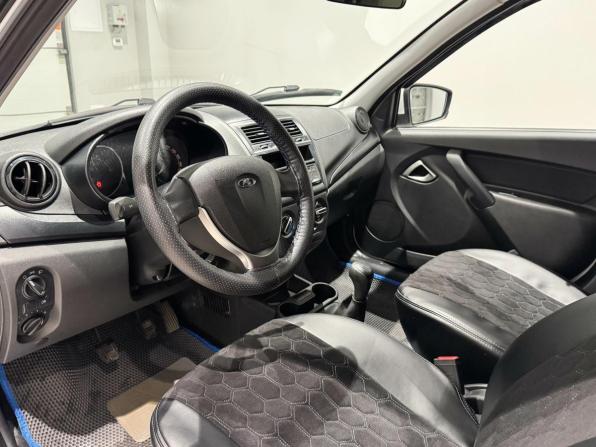 Lada (ВАЗ) Granta I Рестайлинг с пробегом 2024 года, цена 880 279 рублей, 33328 км, лифтбек, Автокод Объявления