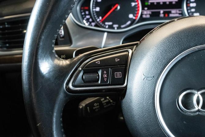 Audi A6 IV (C7) Рестайлинг с пробегом 2016 года, цена 1 979 000 рублей, 205899 км, седан, Автокод Объявления