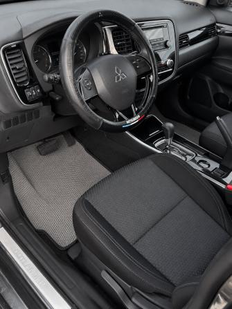 Mitsubishi Outlander III Рестайлинг 3 с пробегом 2021 года, цена 2 635 000 рублей, 59640 км, внедорожник, Автокод Объявления