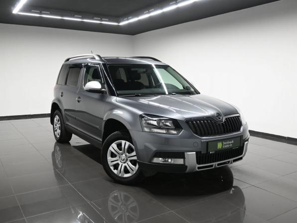 Skoda Yeti I Рестайлинг с пробегом 2017 года, цена 1 645 000 рублей, 77068 км, внедорожник, Автокод Объявления