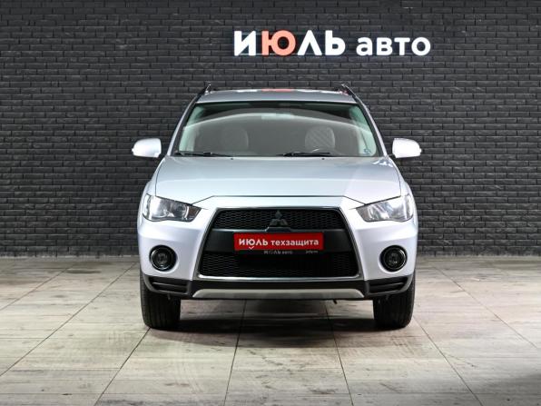 Mitsubishi Outlander II Рестайлинг с пробегом 2011 года, цена 1 130 000 рублей, 196409 км, внедорожник, Автокод Объявления