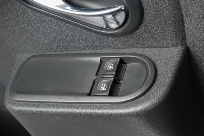 Renault Duster I Рестайлинг с пробегом 2018 года, цена 1 459 000 рублей, 105423 км, внедорожник, Автокод Объявления
