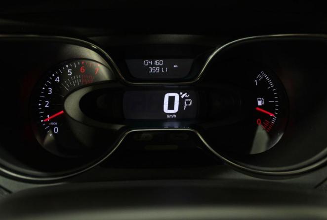 Renault Kaptur I с пробегом 2018 года, цена 1 495 000 рублей, 134160 км, внедорожник, Автокод Объявления