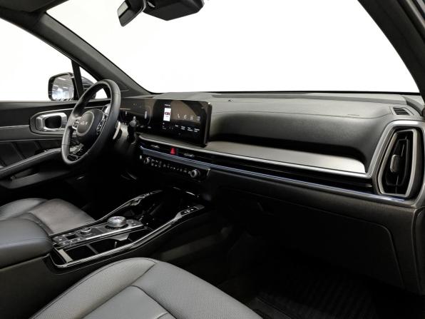 Kia Sorento IV Рестайлинг с пробегом 2024 года, цена 4 895 000 рублей, 25618 км, внедорожник, Автокод Объявления