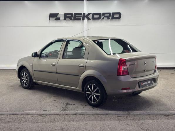 Renault Logan I Рестайлинг с пробегом 2014 года, цена 479 000 рублей, 121715 км, седан, Автокод Объявления