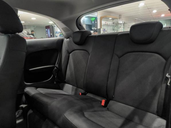 Audi A1 I (8X) с пробегом 2012 года, цена 750 000 рублей, 182653 км, хэтчбек, Автокод Объявления