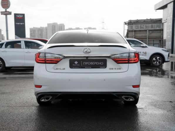 Lexus ES VI Рестайлинг с пробегом 2017 года, цена 2 245 000 рублей, 240763 км, седан, Автокод Объявления