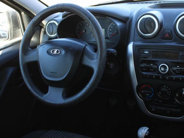 Lada (ВАЗ) Granta I с пробегом 2016 года, цена 289 000 рублей, 178890 км, седан, Автокод Объявления