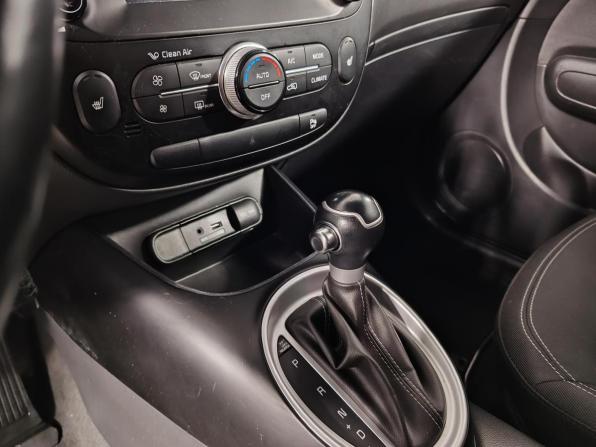 Kia Soul II Рестайлинг с пробегом 2017 года, цена 1 299 000 рублей, 110001 км, хэтчбек, Автокод Объявления