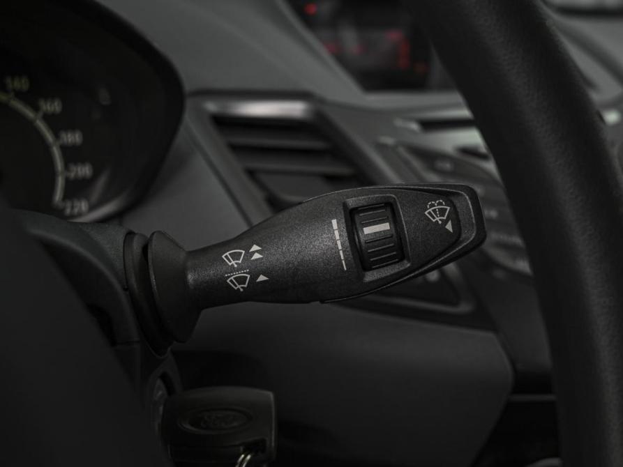 Ford Fiesta Mk6 Ставрополь  - изображение 19