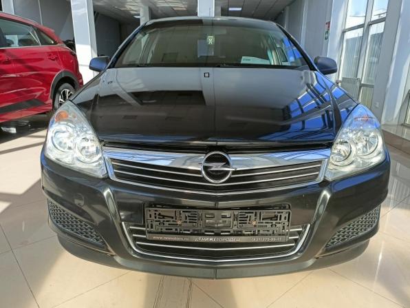 Opel Astra H Рестайлинг с пробегом 2012 года, цена 570 000 рублей, 189000 км, седан, Автокод Объявления