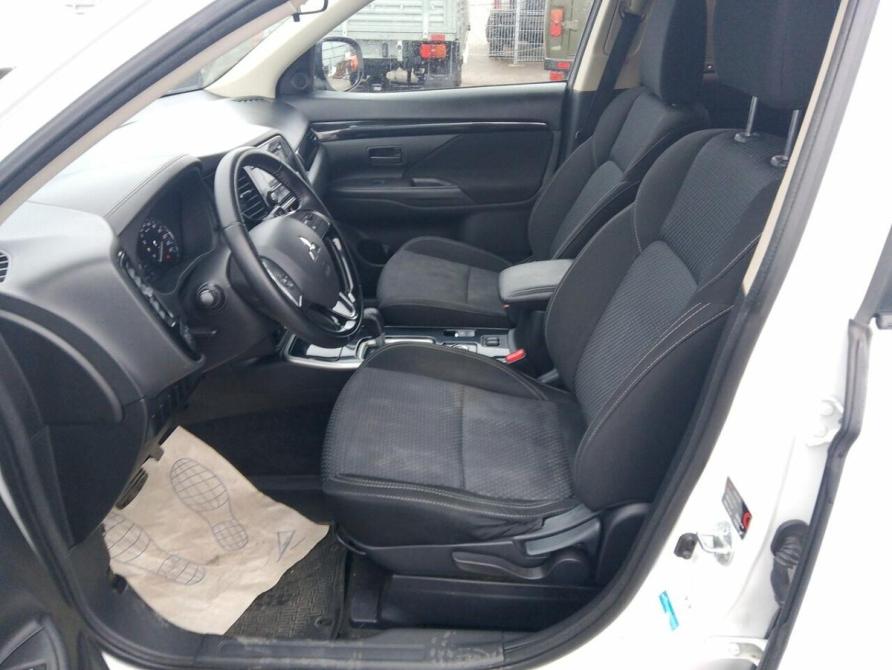 Mitsubishi Outlander III Рестайлинг 2 Пермь  - изображение 6