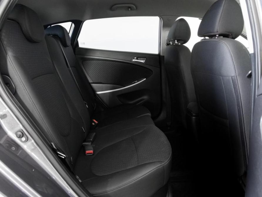 Hyundai Solaris I Санкт-Петербург  - изображение 16