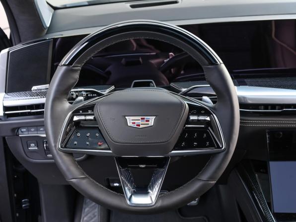 Cadillac Escalade-V I Рестайлинг с пробегом 2025 года, цена 25 000 000 рублей, 7834 км, внедорожник, Автокод Объявления