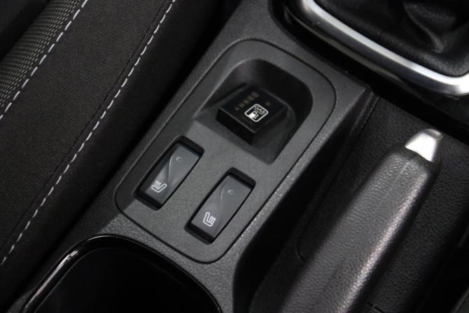 Renault Kaptur I Рестайлинг с пробегом 2021 года, цена 1 295 950 рублей, 129336 км, внедорожник, Автокод Объявления