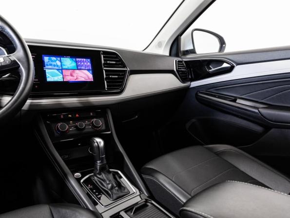 Jetta VS5 I с пробегом 2022 года, цена 1 699 000 рублей, 119468 км, внедорожник, Автокод Объявления