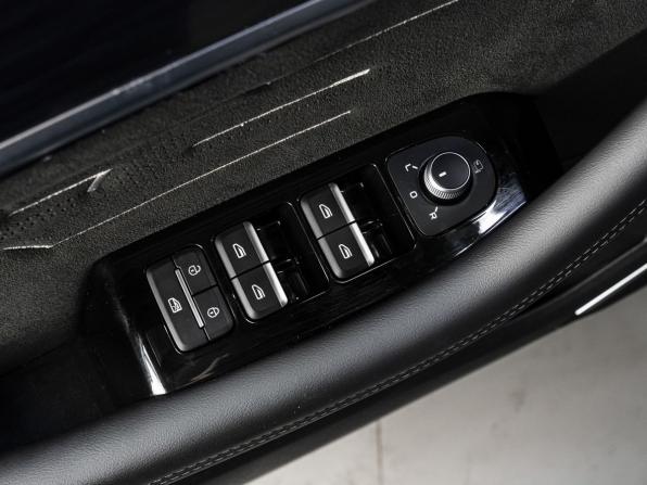 Geely Monjaro I с пробегом 2024 года, цена 3 899 000 рублей, 35716 км, внедорожник, Автокод Объявления
