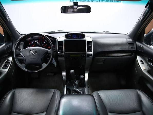 Toyota Land Cruiser Prado 120 Series Рестайлинг с пробегом 2008 года, цена 2 090 000 рублей, 317243 км, внедорожник, Автокод Объявления
