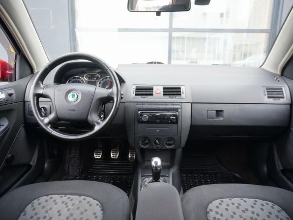 Skoda Fabia I Рестайлинг с пробегом 2005 года, цена 275 000 рублей, 292553 км, хэтчбек, Автокод Объявления