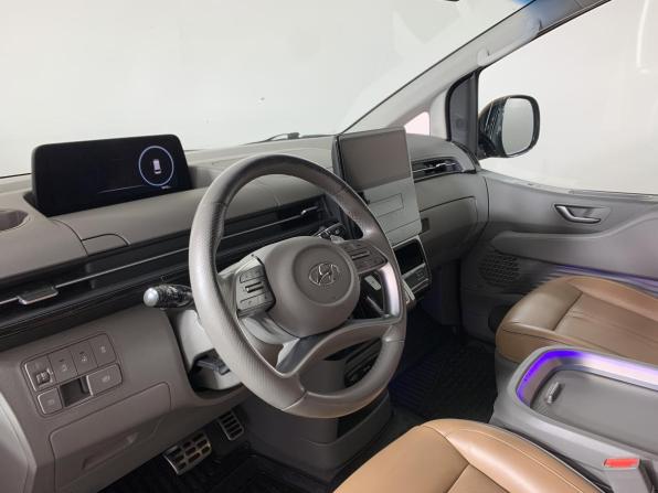 Hyundai Staria I с пробегом 2022 года, цена 4 450 000 рублей, 94521 км, минивэн, Автокод Объявления