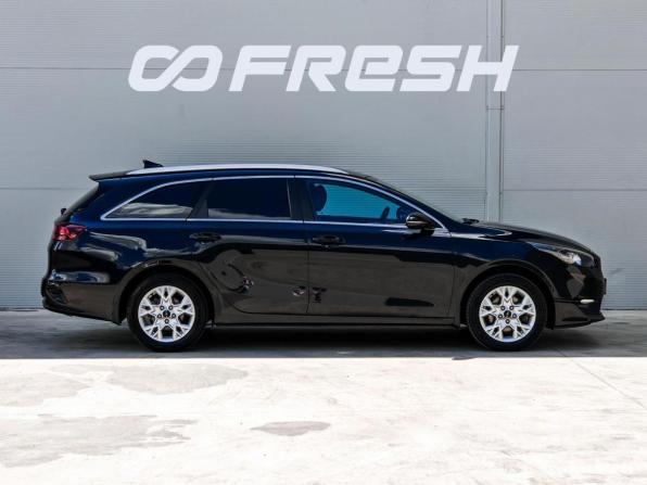 Kia Ceed III Рестайлинг с пробегом 2021 года, цена 2 050 000 рублей, 96424 км, универсал, Автокод Объявления