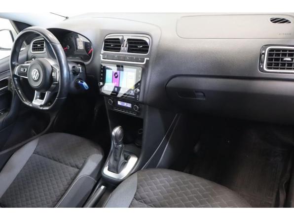 Volkswagen Polo V Рестайлинг с пробегом 2018 года, цена 1 250 000 рублей, 93469 км, седан, Автокод Объявления