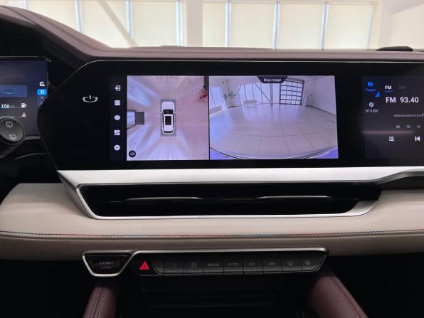 Geely Monjaro I с пробегом 2024 года, цена 3 490 000 рублей, 74047 км, внедорожник, Автокод Объявления