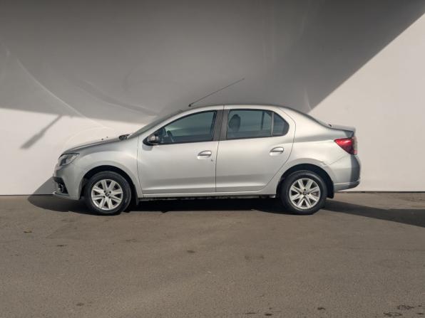 Renault Logan II с пробегом 2018 года, цена 899 000 рублей, 96981 км, седан, Автокод Объявления