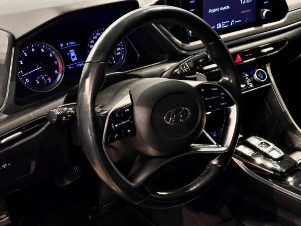 Hyundai Sonata VIII (DN8) с пробегом 2020 года, цена 2 450 000 рублей, 93000 км, седан, Автокод Объявления