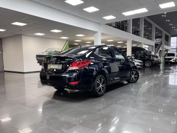 Hyundai Solaris I с пробегом 2013 года, цена 690 000 рублей, 174422 км, седан, Автокод Объявления