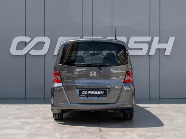 Honda Freed I с пробегом 2008 года, цена 990 000 рублей, 126804 км, компактвэн, Автокод Объявления