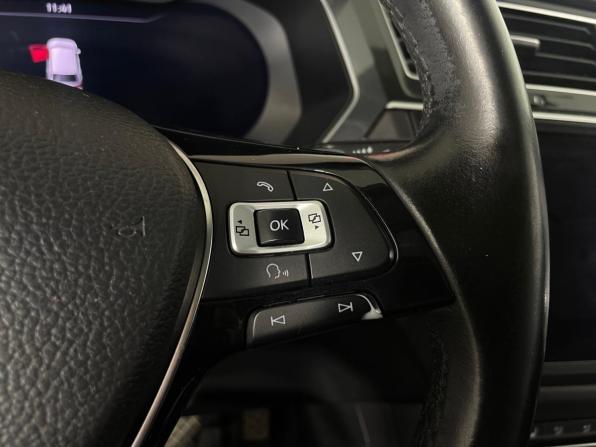 Volkswagen Tiguan II с пробегом 2018 года, цена 2 549 000 рублей, 149993 км, внедорожник, Автокод Объявления