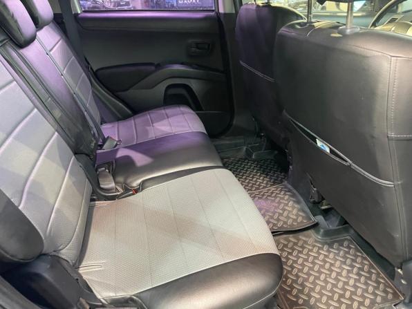 Mitsubishi Outlander II Рестайлинг с пробегом 2009 года, цена 950 600 рублей, 198654 км, внедорожник, Автокод Объявления
