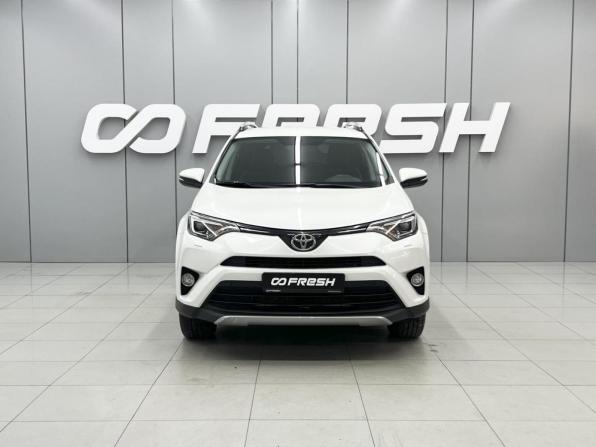 Toyota RAV4 IV (XA40) Рестайлинг с пробегом 2017 года, цена 2 350 000 рублей, 133792 км, внедорожник, Автокод Объявления