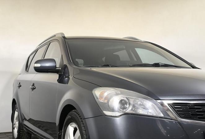 Kia Ceed I Рестайлинг с пробегом 2011 года, цена 800 000 рублей, 226306 км, универсал, Автокод Объявления