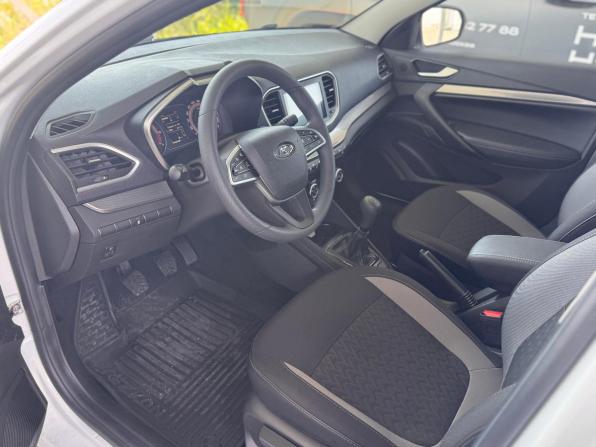 Lada (ВАЗ) Vesta I Рестайлинг (NG) с пробегом 2026 года, цена 1 575 000 рублей, 928 км, седан, Автокод Объявления