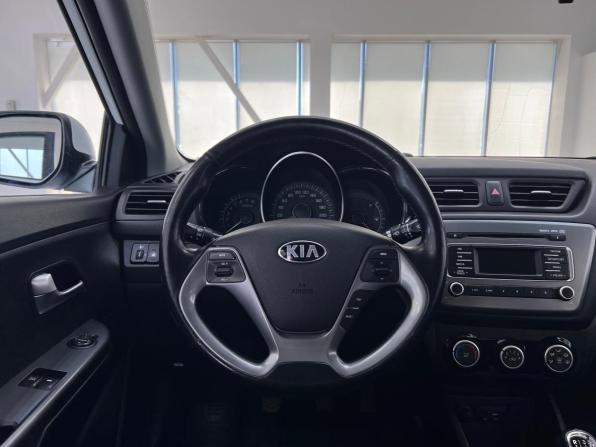 Kia Rio III Рестайлинг с пробегом 2016 года, цена 1 145 000 рублей, 90949 км, седан, Автокод Объявления