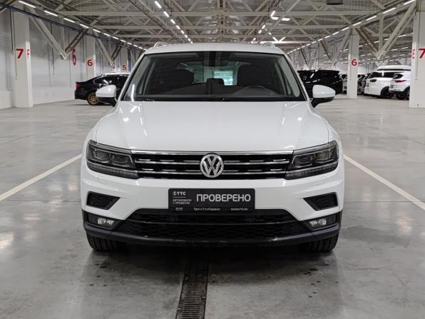 Volkswagen Tiguan II с пробегом 2018 года, цена 2 384 000 рублей, 136283 км, внедорожник, Автокод Объявления