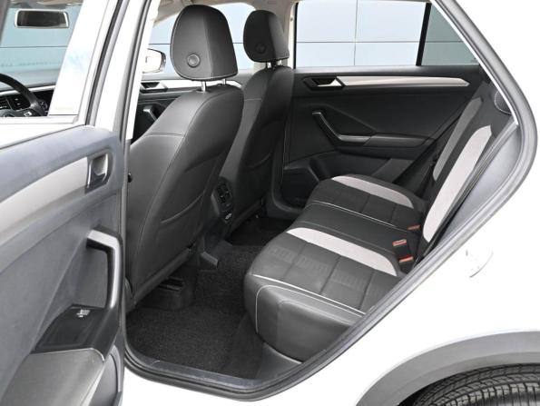 Volkswagen T-Roc I (China Market) с пробегом 2021 года, цена 2 229 000 рублей, 71663 км, внедорожник, Автокод Объявления