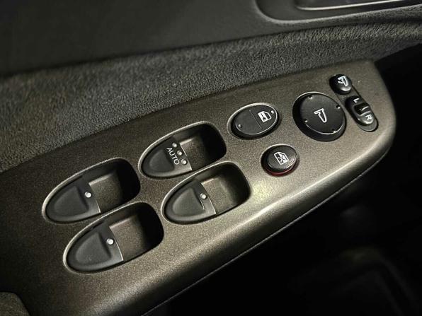 Honda Civic VIII Рестайлинг с пробегом 2010 года, цена 717 000 рублей, 307049 км, седан, Автокод Объявления