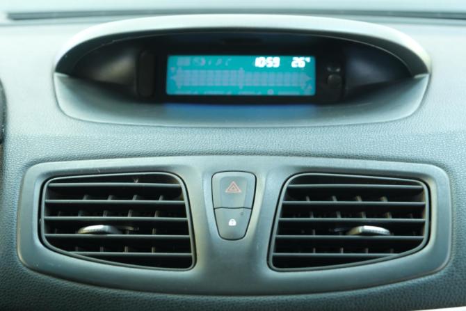 Renault Megane III с пробегом 2012 года, цена 599 000 рублей, 147000 км, хэтчбек, Автокод Объявления