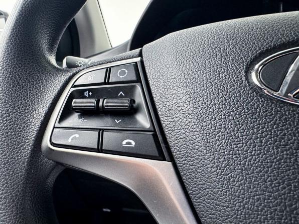 Hyundai Solaris II Рестайлинг с пробегом 2022 года, цена 1 699 000 рублей, 109620 км, седан, Автокод Объявления