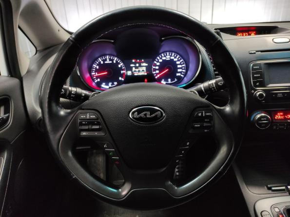 Kia Cerato III с пробегом 2016 года, цена 1 270 000 рублей, 172770 км, седан, Автокод Объявления