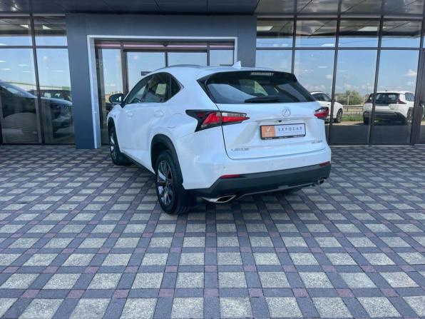 Lexus NX I с пробегом 2016 года, цена 2 485 000 рублей, 302061 км, внедорожник, Автокод Объявления
