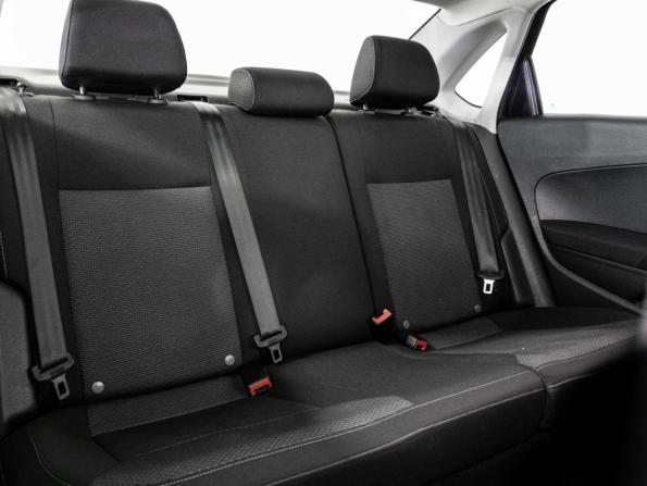 Volkswagen Polo V Рестайлинг с пробегом 2015 года, цена 999 000 рублей, 200357 км, седан, Автокод Объявления