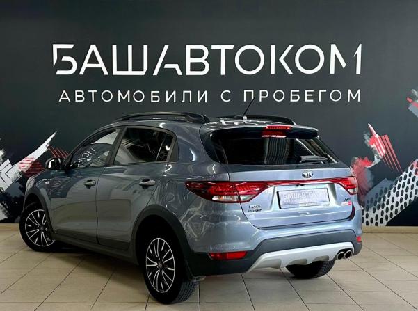 Kia Rio IV с пробегом 2018 года, цена 1 360 000 рублей, 141500 км, хэтчбек, Автокод Объявления